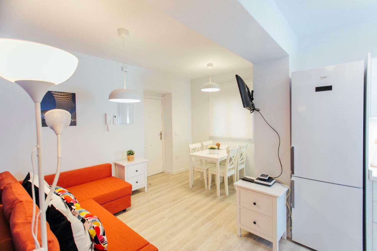 Colorful And Diaphanous- 3Bd 1Bth - Peral Севилья Экстерьер фото